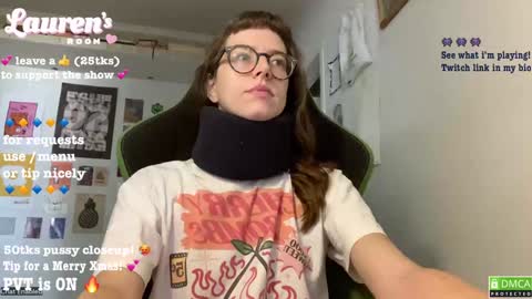 Lauren   online show from December 24, 2:22 pm