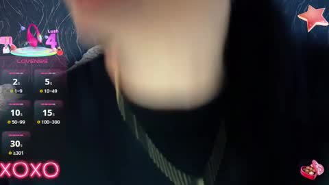 Snapshot of laurenjenssen chatting on February 25, 8:25 am Laura online show from February 25, 8:25 am