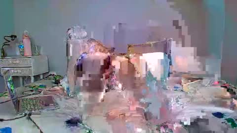 Snapshot of laurenlotus chatting on May 15, 2:40 am Lauren Lotus online show from May 15, 2:40 am