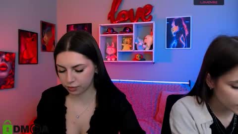 Laure online show from March 15, 10:10 am