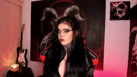 Snapshot of laurenrousexx chatting on May 26, 2:07 am LAUREN INDEPENDENT MODEL HELP ME REACH 100 LIKES PLS online show from May 26, 2:07 am