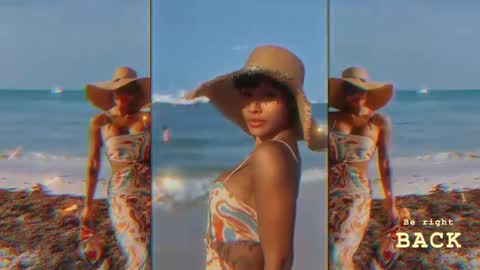 Lauren Saenz online show from February 25, 12:03 pm