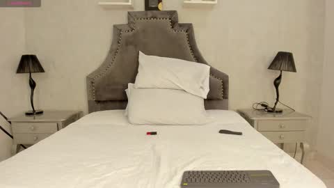 Lauren  online show from November 11, 3:23 pm