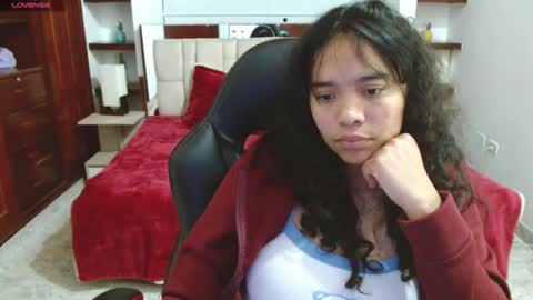 Snapshot of laurent1_ chatting on January 30, 9:47 am laurent online show from January 30, 9:47 am