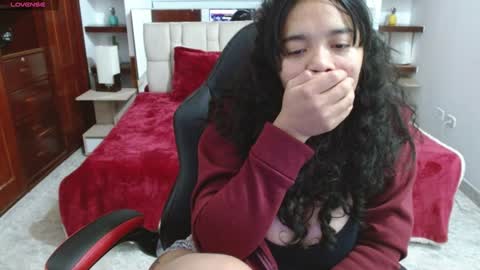 Snapshot of laurent1_ chatting on January 31, 4:58 am laurent online show from January 31, 4:58 am