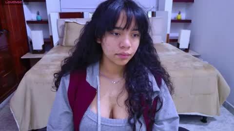 Snapshot of laurent1_ chatting on October 2, 3:02 am laurent online show from October 2, 3:02 am