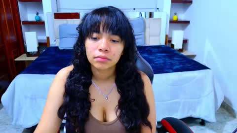 Snapshot of laurent1_ chatting on November 24, 3:06 am laurent online show from November 24, 3:06 am