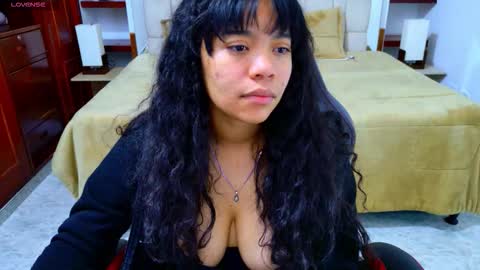 Snapshot of laurent1_ chatting on November 29, 3:09 am laurent online show from November 29, 3:09 am