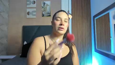 Snapshot of laurenthferrer chatting on June 11, 9:51 am laurenthferrer online show from June 11, 9:51 am