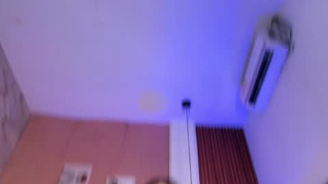 Snapshot of laurenthferrer chatting on July 3, 10:10 am laurenthferrer online show from July 3, 10:10 am