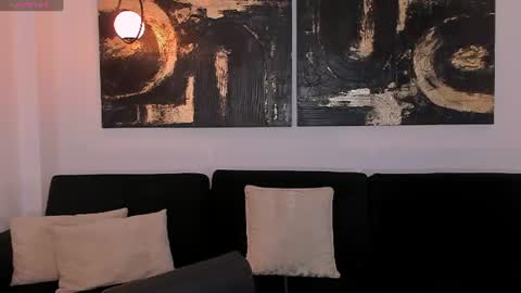 Snapshot of laurentrosse1 chatting on June 26, 8:02 pm Laurent Rosse online show from June 26, 8:02 pm