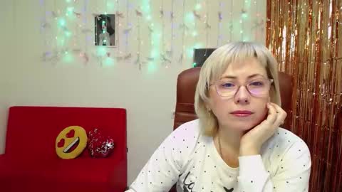 Lauren online show from January 11, 6:18 am