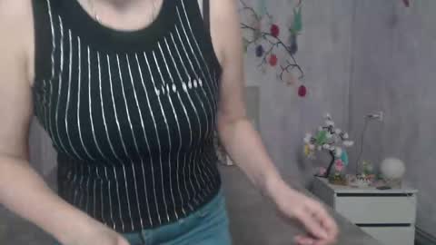 Lauren online show from April 5, 12:13 pm