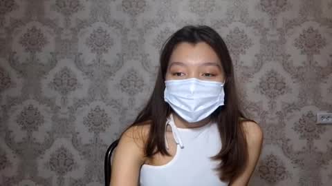 Snapshot of laurideklerk chatting on March 1, 9:11 am Hannah online show from March 1, 9:11 am