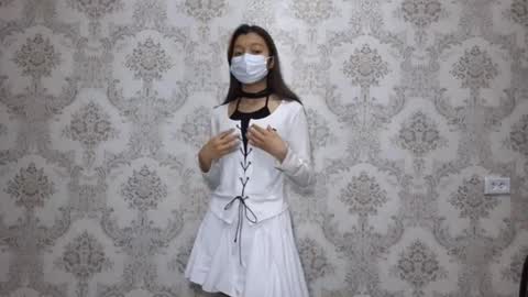 Snapshot of laurideklerk chatting on March 6, 10:01 am Hannah online show from March 6, 10:01 am