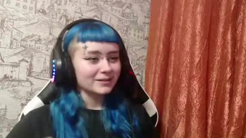 Snapshot of laurieazzarito chatting on July 24, 5:11 pm Mila online show from July 24, 5:11 pm