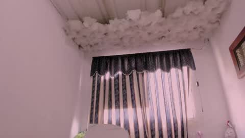 Lauu G online show from November 18, 11:58 am