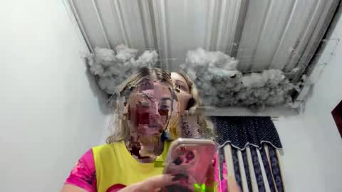 Lauu G online show from April 14, 10:43 am