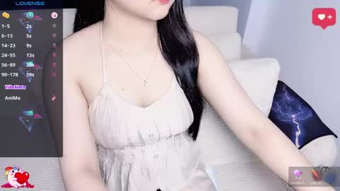 Snapshot of lavender_02 chatting on June 6, 10:03 pm Tina online show from June 6, 10:03 pm