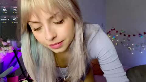 Snapshot of lavenderlav chatting on September 12, 9:42 am Melissa online show from September 12, 9:42 am