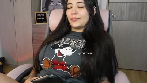 Snapshot of laviah chatting on February 10, 7:17 pm Mara online show from February 10, 7:17 pm