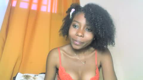 layannek online show from October 6, 10:23 am