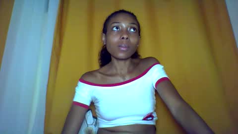 layannek online show from November 30, 4:55 pm