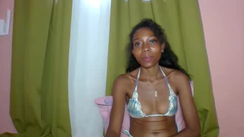 layannek online show from March 13, 4:52 am