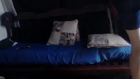 Snapshot of laye19 chatting on September 28, 6:02 pm Laye19 online show from September 28, 6:02 pm