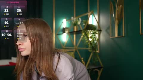 Snapshot of layla_bloom chatting on May 22, 5:51 pm Your sweet girl-next-door online show from May 22, 5:51 pm