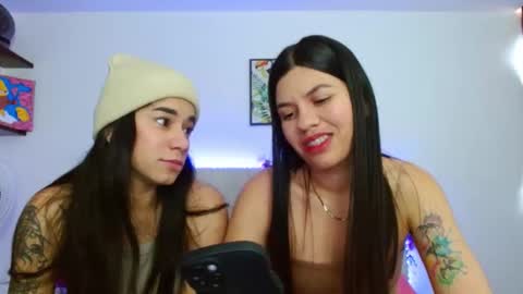 Lia and Rachel online show from December 22, 6:26 pm