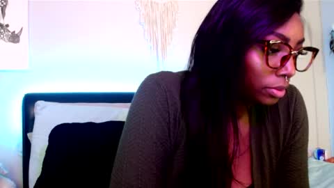 Snapshot of laylaariana69 chatting on March 29, 3:50 am LaylaAriana online show from March 29, 3:50 am