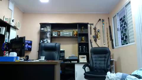 Snapshot of laylabrasil chatting on January 19, 10:17 pm kelly online show from January 19, 10:17 pm