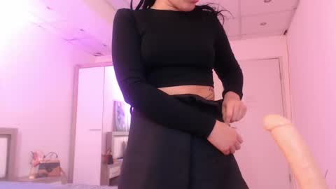 Snapshot of laylacruz chatting on February 24, 5:20 pm laylacruz online show from February 24, 5:20 pm