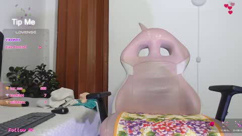 laylafoxy_tay online show from January 18, 6:03 am