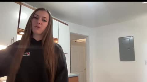 laylahlaylah1 online show from November 12, 5:46 pm