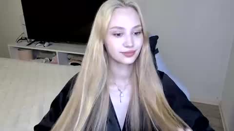 LaylaPretty001 online show from June 25, 5:12 am