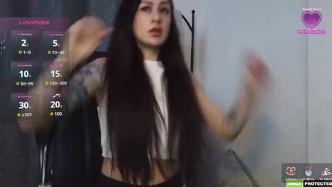 laylolasquirt online show from November 3, 4:03 am