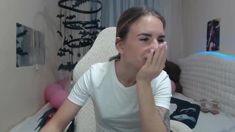 laymablast online show from October 20, 6:47 am