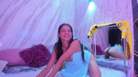 Layqueen online show from November 19, 4:12 am