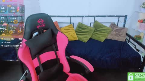 Snapshot of layriantavee chatting on January 16, 9:59 am layriantavee online show from January 16, 9:59 am