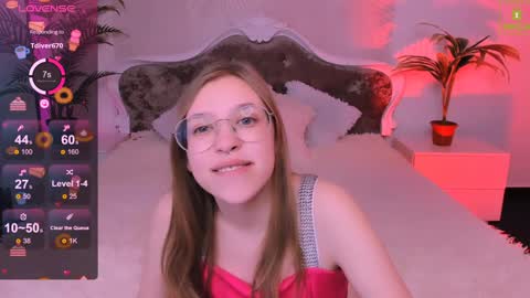 Snapshot of layriantavee chatting on January 22, 10:18 am layriantavee online show from January 22, 10:18 am