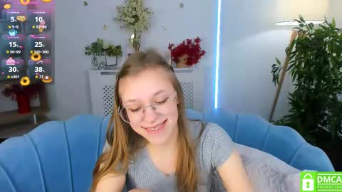 Snapshot of layriantavee chatting on February 25, 1:28 pm layriantavee online show from February 25, 1:28 pm