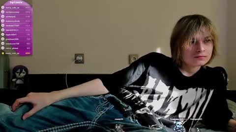 Snapshot of lazydarkknight chatting on March 1, 8:34 am Alex online show from March 1, 8:34 am