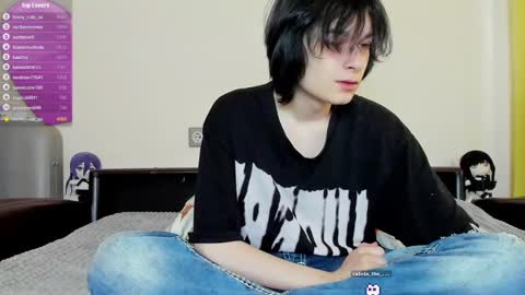 Snapshot of lazydarkknight chatting on March 6, 7:36 am Alex online show from March 6, 7:36 am