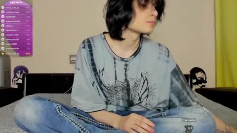 Snapshot of lazydarkknight chatting on March 7, 8:55 pm Alex online show from March 7, 8:55 pm