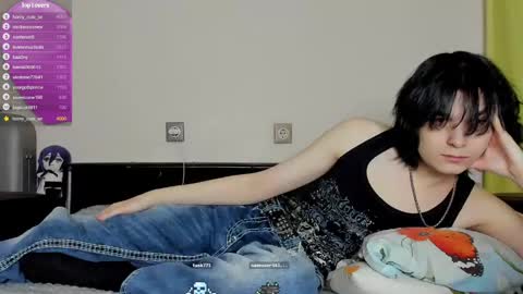 Snapshot of lazydarkknight chatting on March 8, 9:29 pm Alex online show from March 8, 9:29 pm