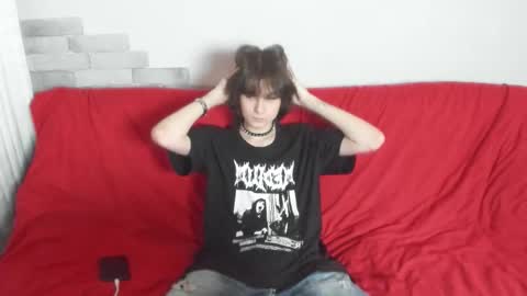 Snapshot of lazydarkknight chatting on November 5, 5:51 am Alex online show from November 5, 5:51 am