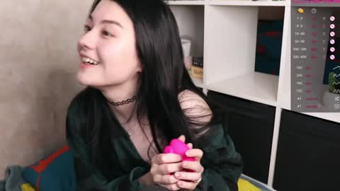 Snapshot of lazynut chatting on January 16, 4:49 am Lisa online show from January 16, 4:49 am