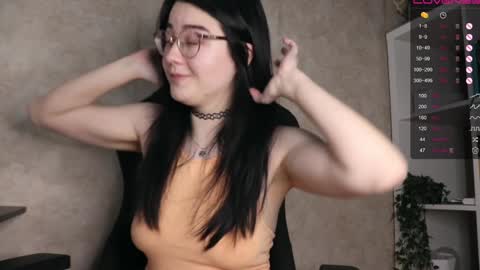 Snapshot of lazynut chatting on January 17, 5:11 am Lisa online show from January 17, 5:11 am